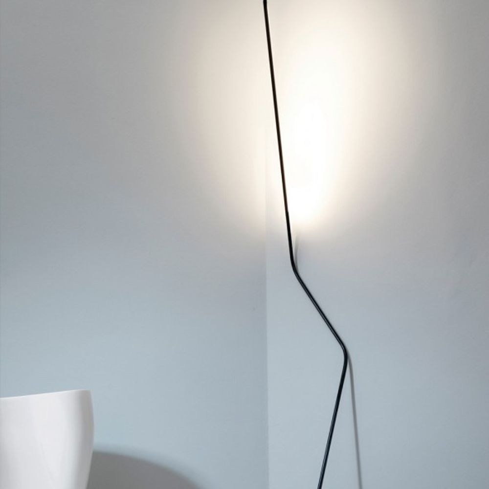 Nemo Neo LED Stehlampe zum anlehnen
