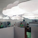 Nemo Nuvola LED Wand- & Deckenlampe Wolke 154cm in modernem Büro mit Cloud-Lichtern.