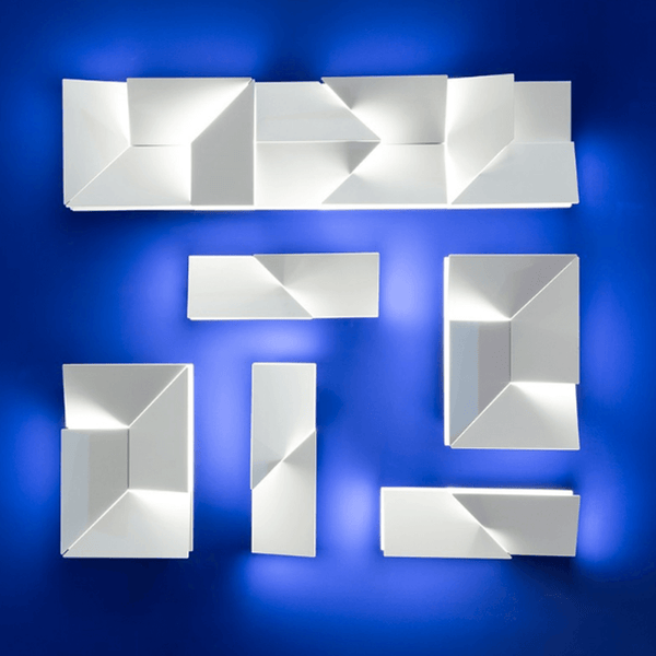 Nemo Wall Shadows Moyen LED wall lamp 30x45cm illuminated on the wall in various designs.