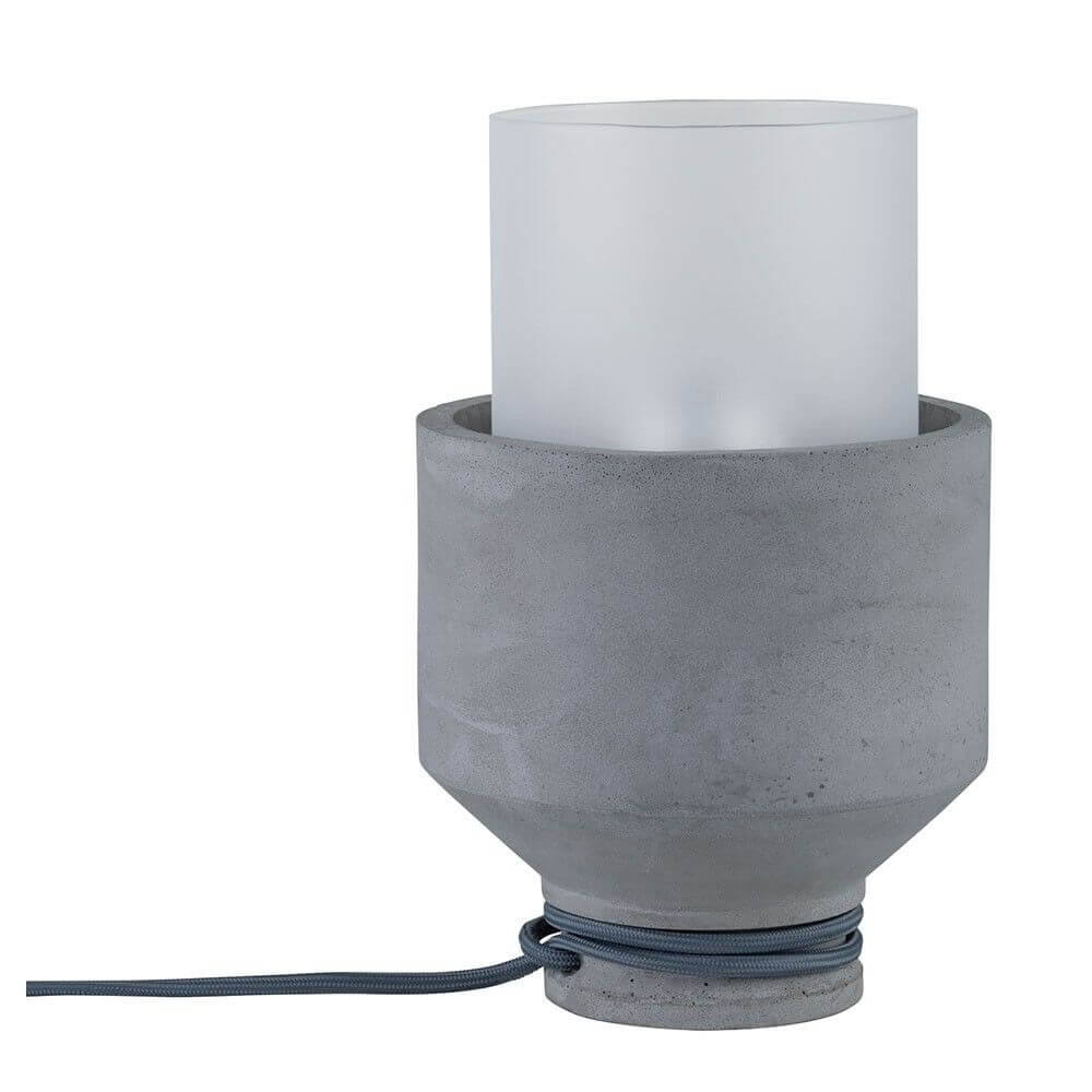 Neordisk helin beton bordlampe grå satin