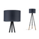 Neordic Rurik Holz Stehleuchte Grau mit modernem Design und stilvollem Materialmix aus Holz und Stoff.
