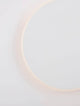 Nevo LED Wandleuchte Ø 30cm 3000K in modernem Design mit goldfarbenem Aluminium-Rahmen.