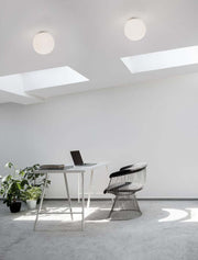 Nevoso Deckenleuchte Weiß, moderne runde Deckenleuchte für stilvolle Innenräume mit hochwertigem Aluminium
