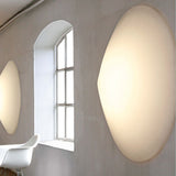 Cao Mao LED wall lamp in white dimmable