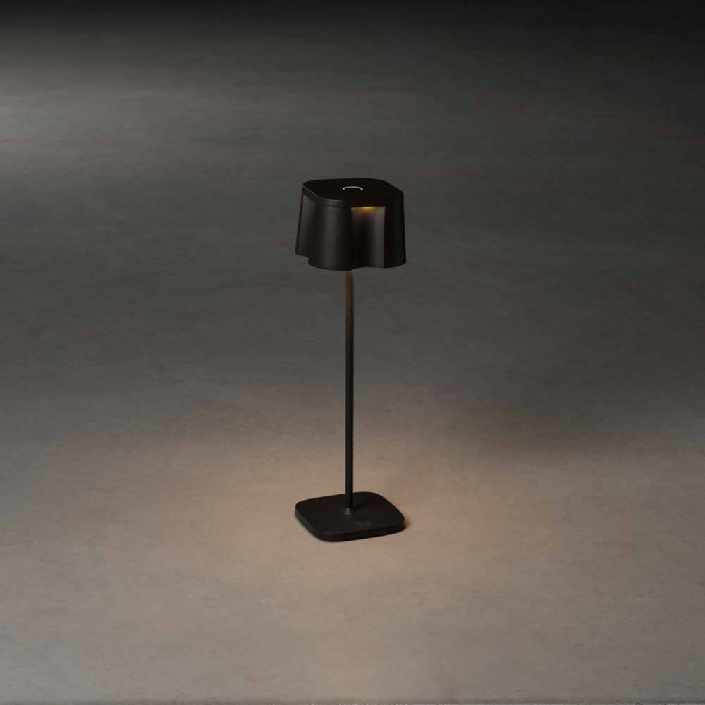 Nice LED Outdoor USB-Tischlampe CCT in Schwarz, dimmbar mit variabler Farbtemperatur.