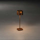 Nice LED Outdoor USB-Tischlampe CCT in Rostfarbe, dimmbar mit variabler Farbtemperatur.