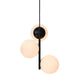 Pendelleuchte Lilly in Schwarz mit opalweißen Glaskugeln, minimalistische Eleganz und warmes Licht.