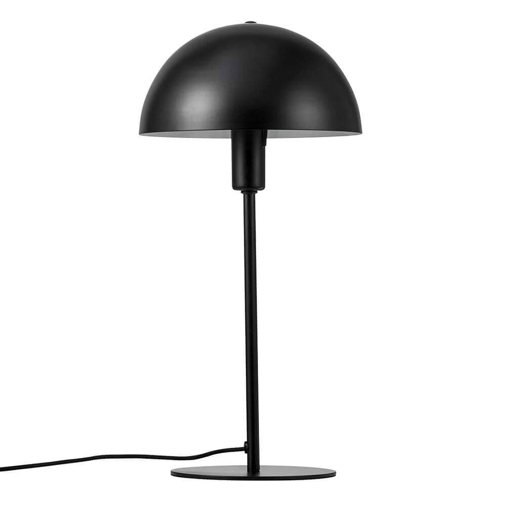Tischleuchte Ellen Schwarz mit modernem skandinavischen Design und elegantem, abgerundetem Schirm.