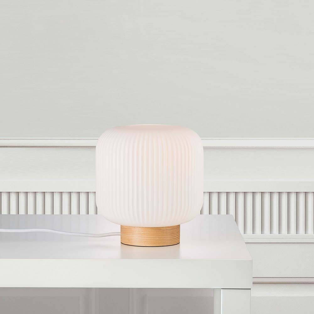 Pöytävalaisin Milford Brown, Opal White