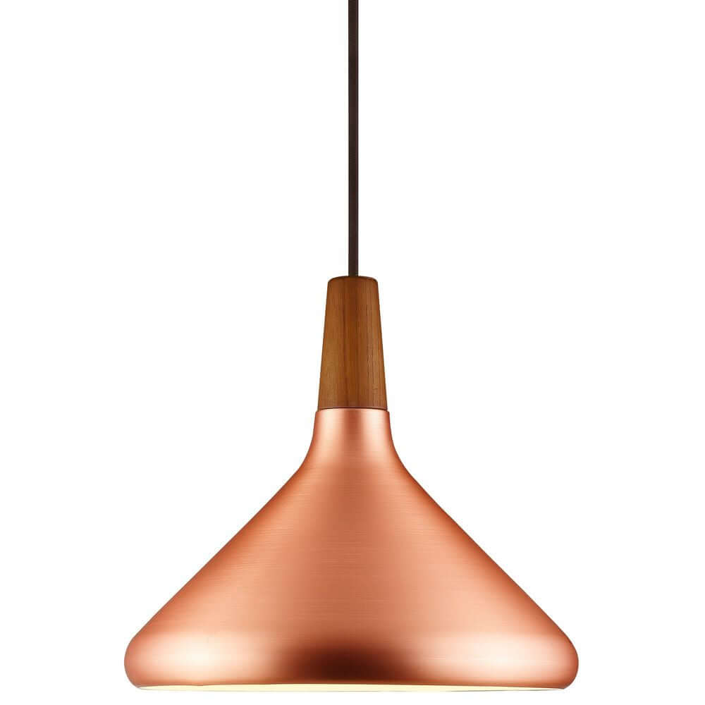 Pendelleuchte Nori 27 aus Kupfer mit Holz-Akzent für stilvolles Wohnen im nordischen Design.