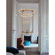 Nova Luce Cilion LED Hängeleuchte Messing, Gold in elegantem Raum mit klassischem Design.