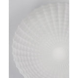 Runder, weißer Glasschirm der Clam Bad Deckenlampe mit strukturiertem Muster
