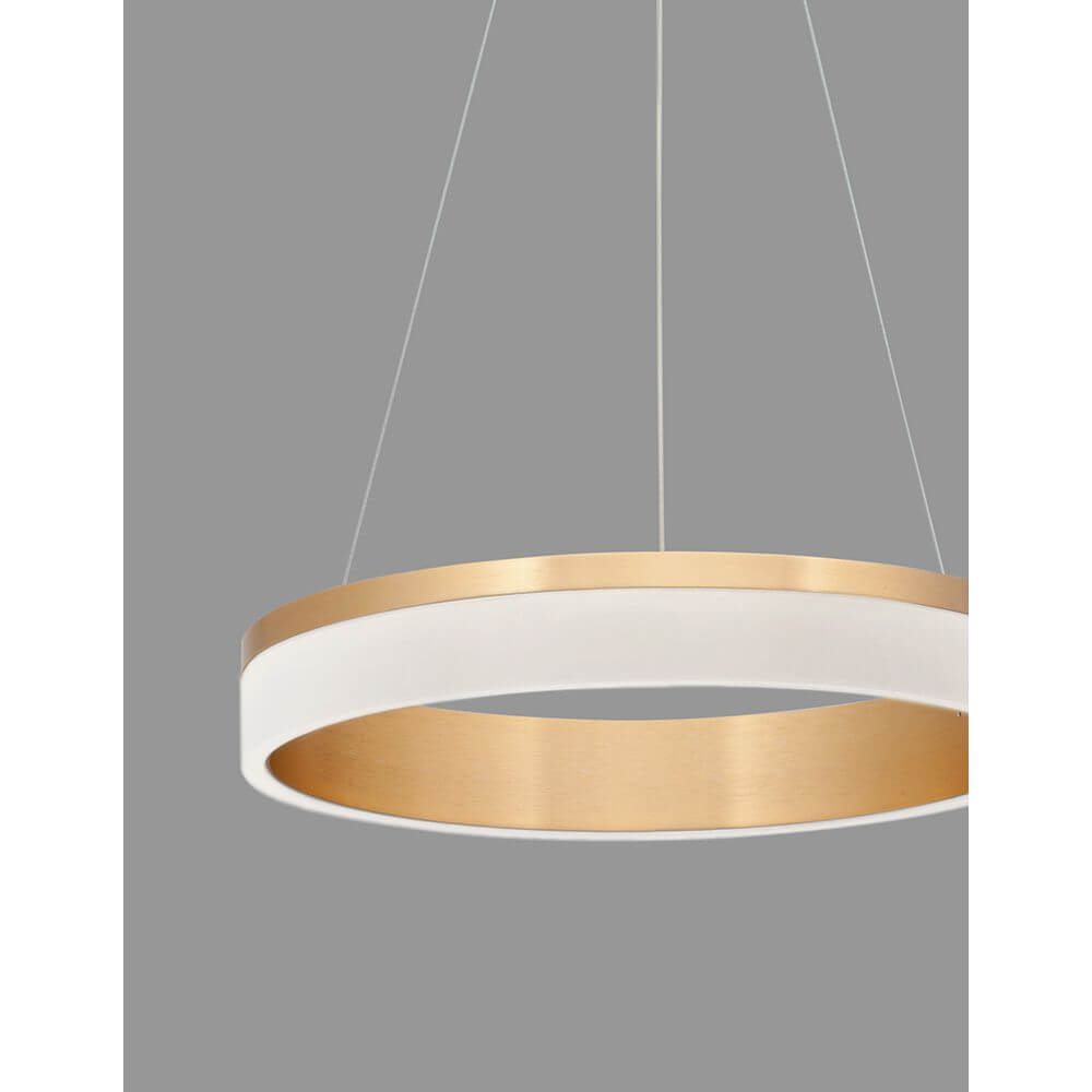 Courtez LED Hängeleuchte Gold mit modernem Design und energieeffizienter LED-Technologie in Goldfarbe.