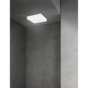 Große Cube Bad Deckenleuchte Glas von Nova Luce für moderne Außenbeleuchtung an Balkon, Terrasse, Eingang oder Garage