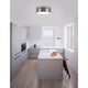 Finezza Deckenlampe Matt Metall in modernem Küchenambiente mit eleganter Beleuchtung.