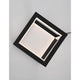 Gabbia LED Würfel Tischlampe in modernem Design aus Aluminium und Silikon mit goldener Farbe.