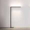 Moderne LED Stehleuchte GAL für Büro, dimmbar und ergonomisch, schafft eine angenehme Arbeitsatmosphäre.