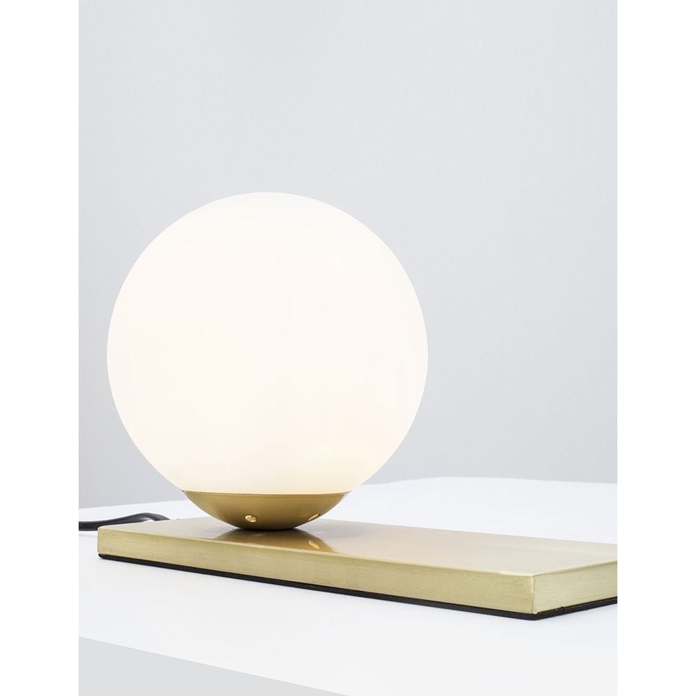 Grus Kugel-Tischlampe Messing, Weiß