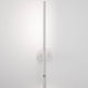 Handy LED Wandlampe 2-flammig in Weiß an einer Wand montiert.