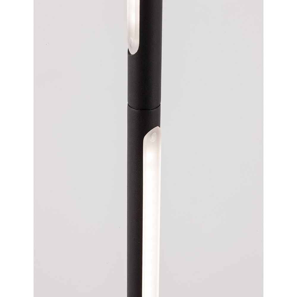 Handy LED Stehlampe 171cm schwarz mit minimalistischem Design und warmweißem Licht.