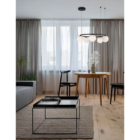 Joline LED Hängeleuchte Kugeln, moderne schwarze Pendelleuchte mit opalen Glaskugeln für Wohn- und Essbereich