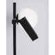 Joline LED Tischleuchte in Schwarz mit modernem Design und kugelförmigem Lampenschirm.