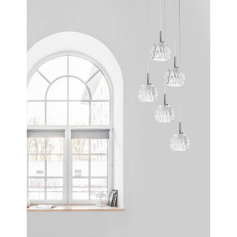 Lara glass hanging light 5 bulbs. Clear