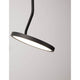 Luccelo LED Wand- & Hängelampe Metall in modernem Design mit rundem, schwarzem Lampenschirm.