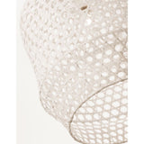 Detailansicht der weißen Rattan-Pendelleuchte MIA von Nova Luce, die Ethno- und skandinavisches Design kombiniert.