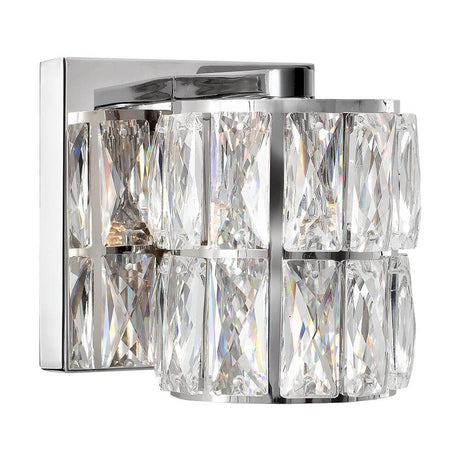 Nice wall light chrome, clear with an elegant design and clear glass elements for beautiful light distribution.
