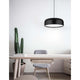 Perleto Hängeleuchte, Metall in modernem Interieur mit Tisch und Pflanze.