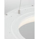 Detailansicht der Rando LED Thin Hängelampe mit schickem minimalistischem Design aus Aluminium und Acryl.