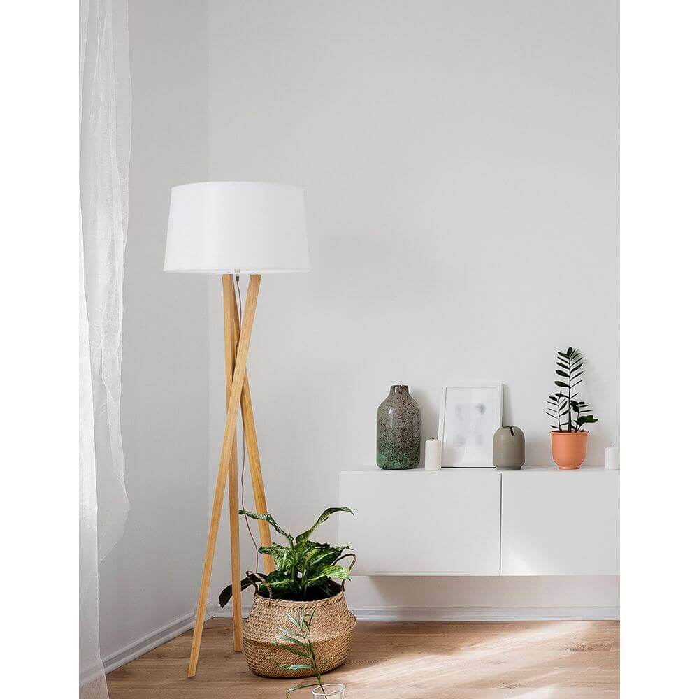 Salino 3-leg Standing Lamp Natural Wood