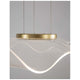 Siderno LED Hängeleuchte Metall Klar in modernem Design mit goldener Aufhängung und wellenförmigem Schirm aus Metall.