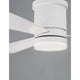 Silky LED Deckenventilator in mattweiß mit eleganter LED-Beleuchtung und Holzflügeln für stilvolles Raumdesign.