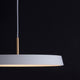 Vetro Pendelleuchte Vintage-Look 50cm in modernem Design mit weißem Schirm und goldener Aufhängung.
