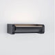 Volver LED-Wandleuchte drehbar Schwarz IP54 an der Wand mit modernem Design und klaren Konturen