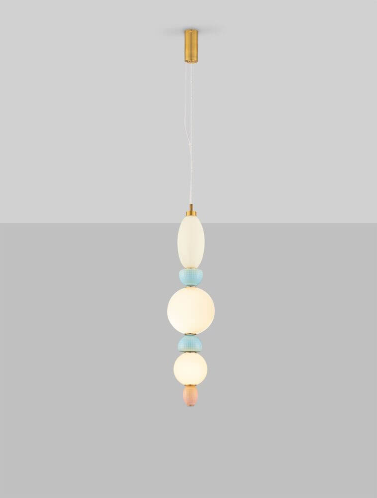 Obrie LED Pendelleuchte 3-flammig Ø 20cm 3000K Gold, Orange, Blau, Weiß in zarten Pastellfarben.
