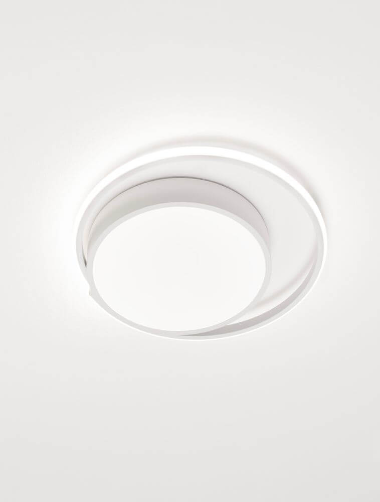 Odrey LED Deckenleuchte Ø 40cm 3000K mit modernem Design und sanfter Lichtstreuung.