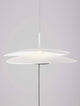 Olea LED Deckenleuchte Ø 35cm 3000K Netzstecker Weiß,Schwarz in modernem Design hängend.
