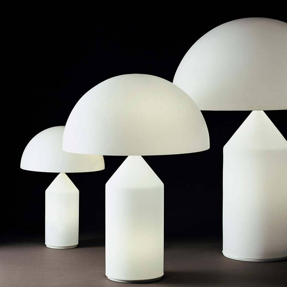 Lampada da comodino in vetro Oluce Atollo 70 Opal