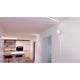 Orio LED-Effekt-Wandleuchte 70lm IP64 Weiß in elegantem Innenraum mit warmweißem Licht.