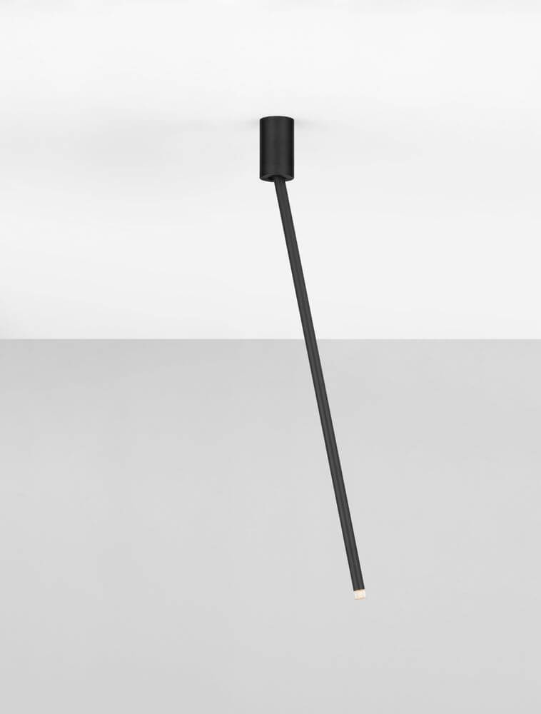 Ornos Deckenleuchte Ø 5cm H 70cm 3000K aus elegantem Schwarz, ideal für modernes Wohndesign.