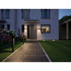 LED Plug & Shine Aufbaulampe IP67 24V 2x350lm 3000K sorgt für blendfreies Licht an Wegen und Einfahrten.