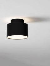 Ozen LED Deckenleuchte in Schwarz mit Ø 11cm und warmem Licht (3000K), ideal für moderne Wohnräume.