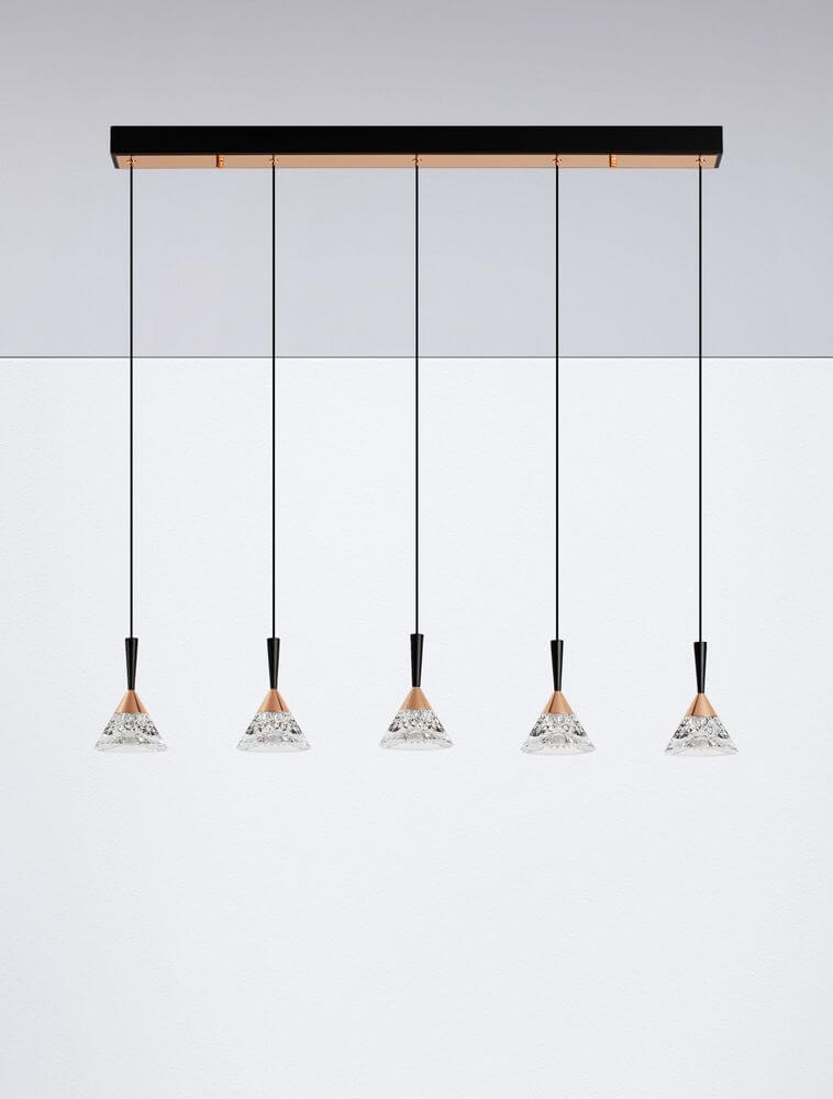 Paluz LED Pendelleuchte Balken 90,5 cm 5-flammig 3000K Schwarz, Roségold mit eleganten Glaskörpern.