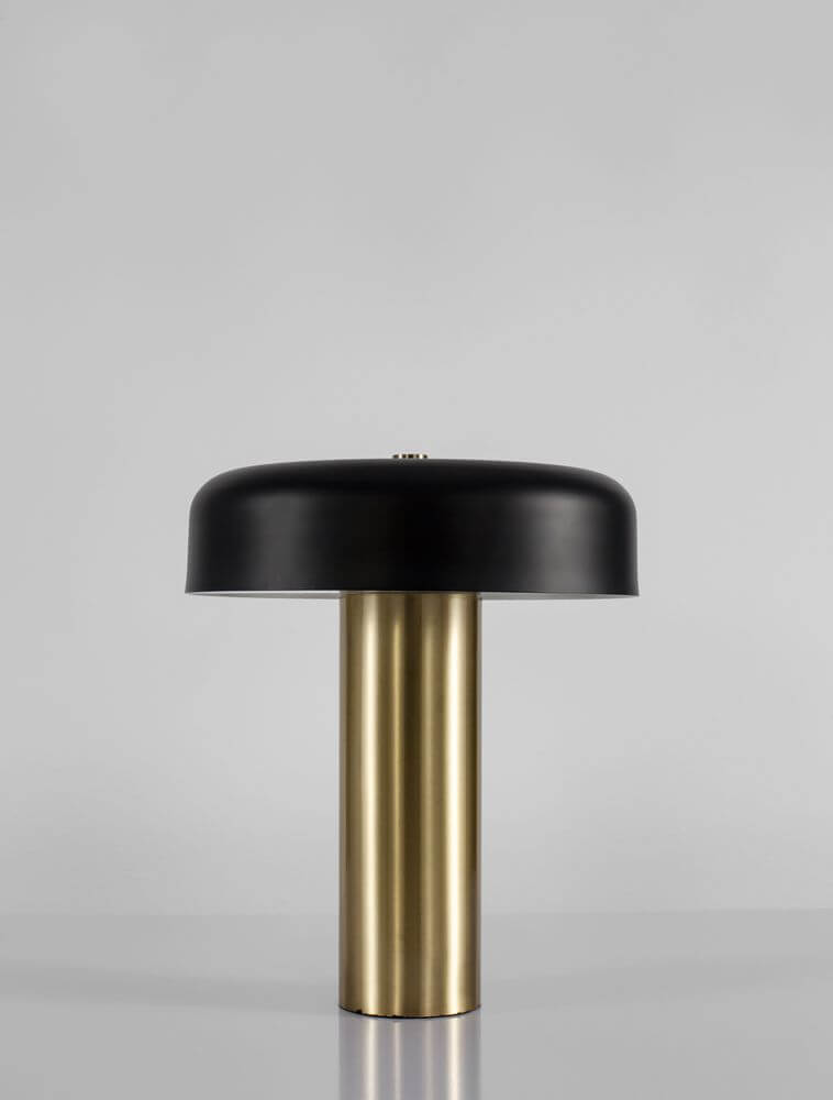 Pandora LED Tischleuchte 3000K Schwarz, Gold mit modernem Design, ideal für jeden Raum.