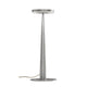 Bella LED-Tischlampe von Panzeri mit minimalistischen Designformen und warmweißem Licht.
