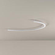 Panzeri Brooklyn semi-ring LED ceiling lamp on the ceiling in a modern design, ideal for stylish interiors.