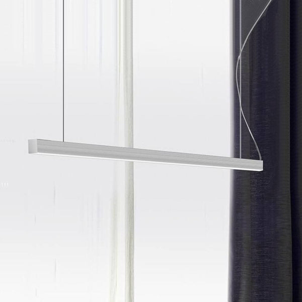 Panzeri Brooklyn Line LED-riippuvalaisin minimalistisessa valkoisessa muotoilussa, ihanteellinen moderneihin sisätiloihin.